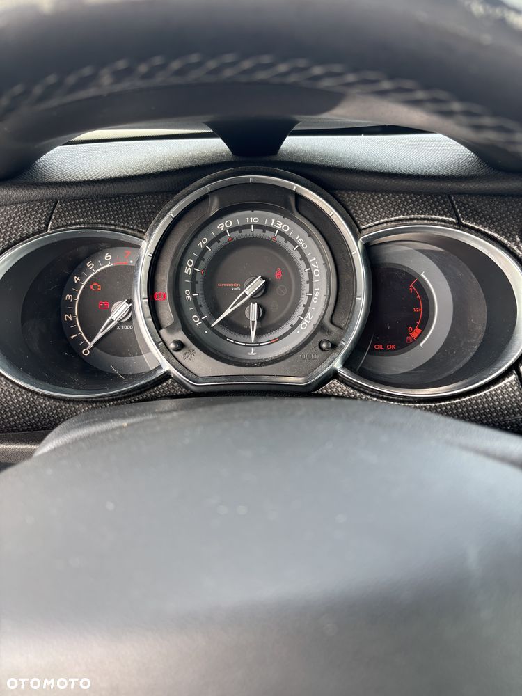 Citroën DS3 1.6 THP SportChic - 19
