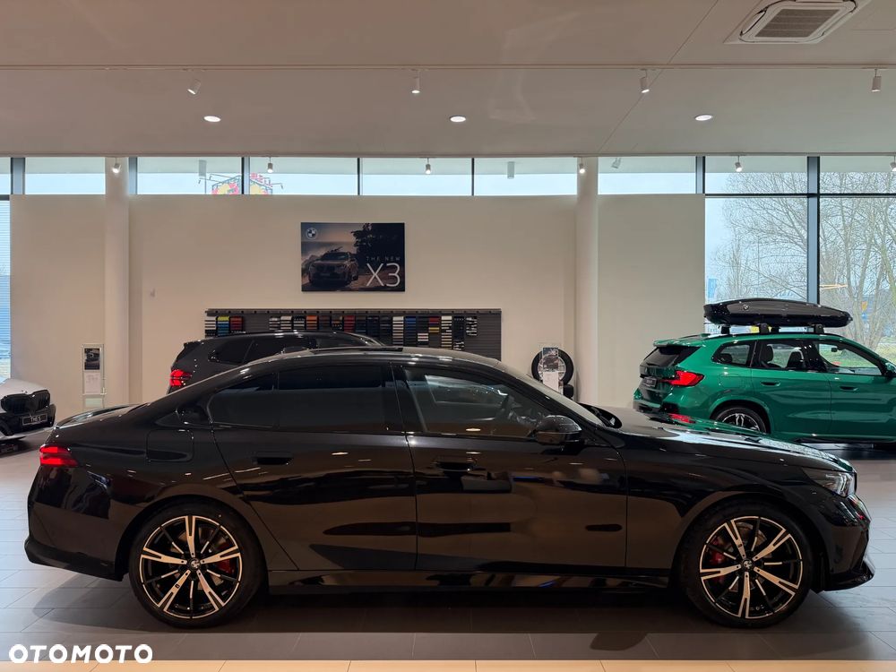 BMW Seria 5 520d xDrive mHEV M Sport - 5