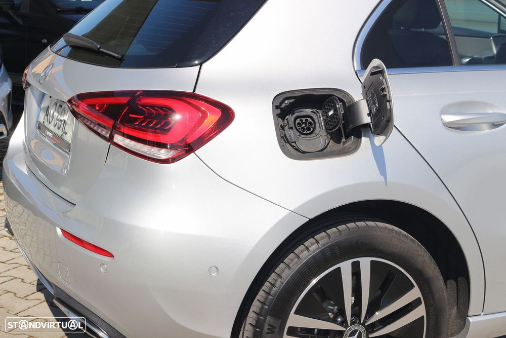 Mercedes-Benz A 250 e Style Plus - 39