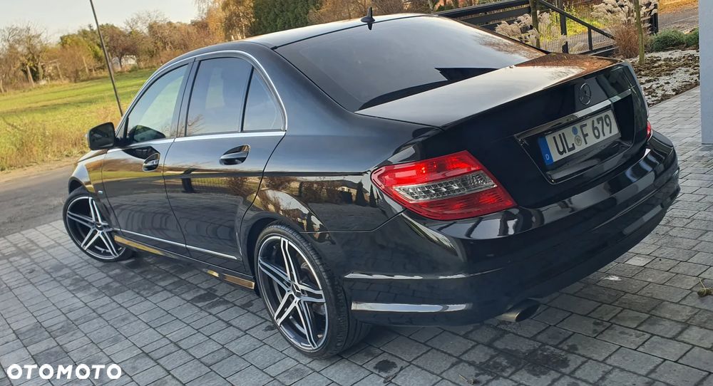 Mercedes-Benz Klasa C - 25