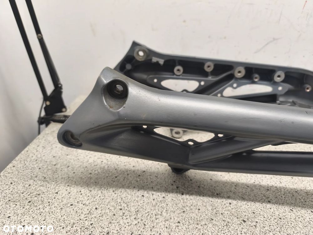Stelaż tył, tylny Triumph Street Triple 675 - 12