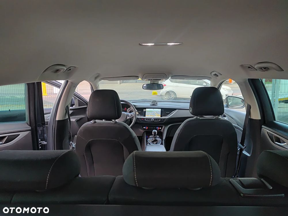 Opel Insignia - 28