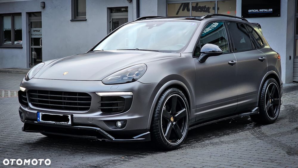 Porsche Cayenne - 3