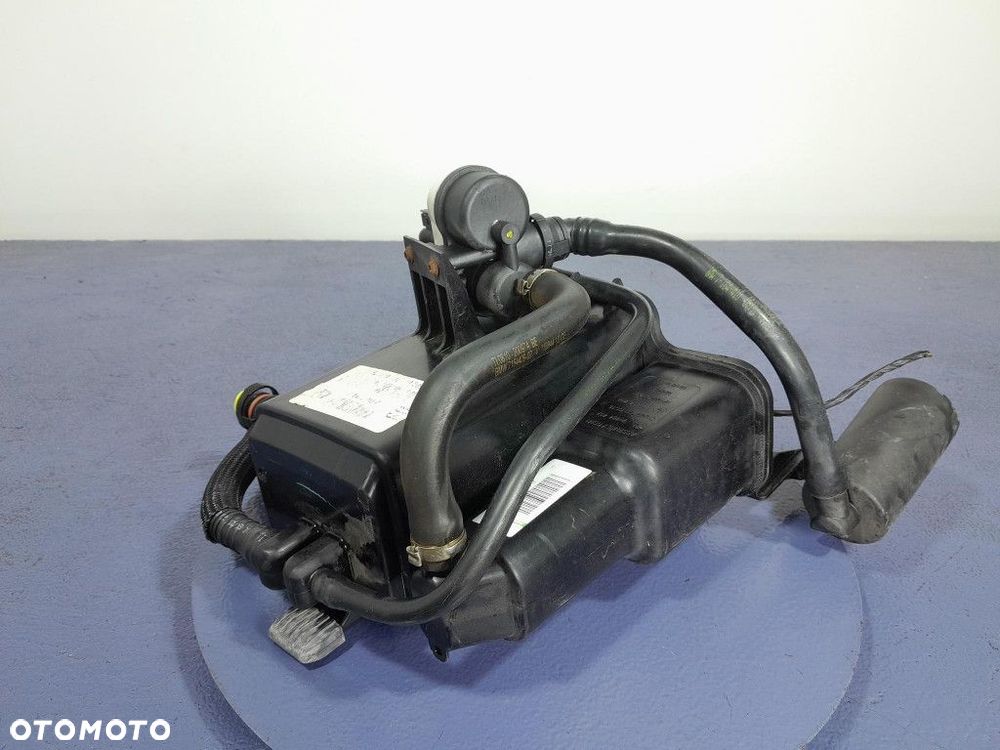 BMW X5 E70 3.0B 306 KM OBUDOWA FILTRA WĘGLOWEGO 7164407 - 2