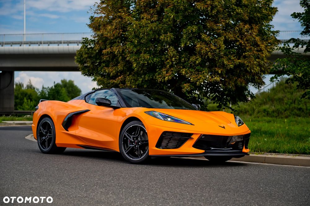 Chevrolet Corvette - 3