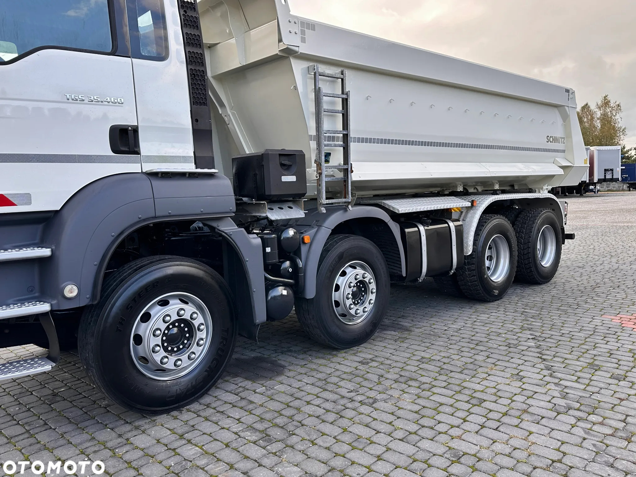 MAN TGS 35.460 8x4 WYWROTKA SCHMITZ MULDA - 13
