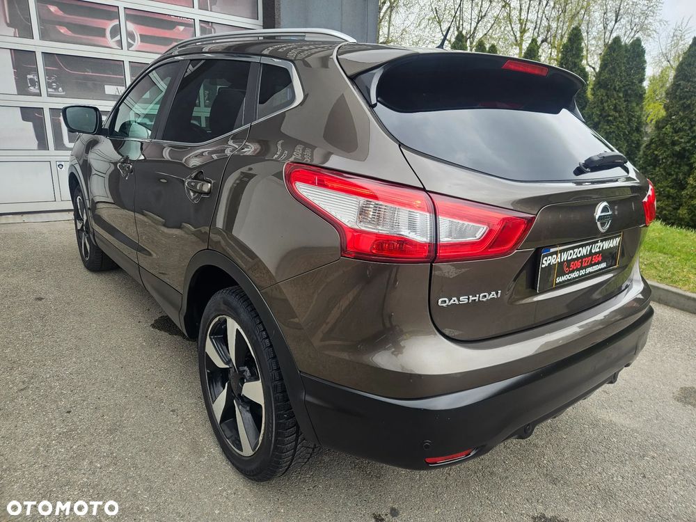 Nissan Qashqai 1.2 DIG-T Tekna EU6 - 7
