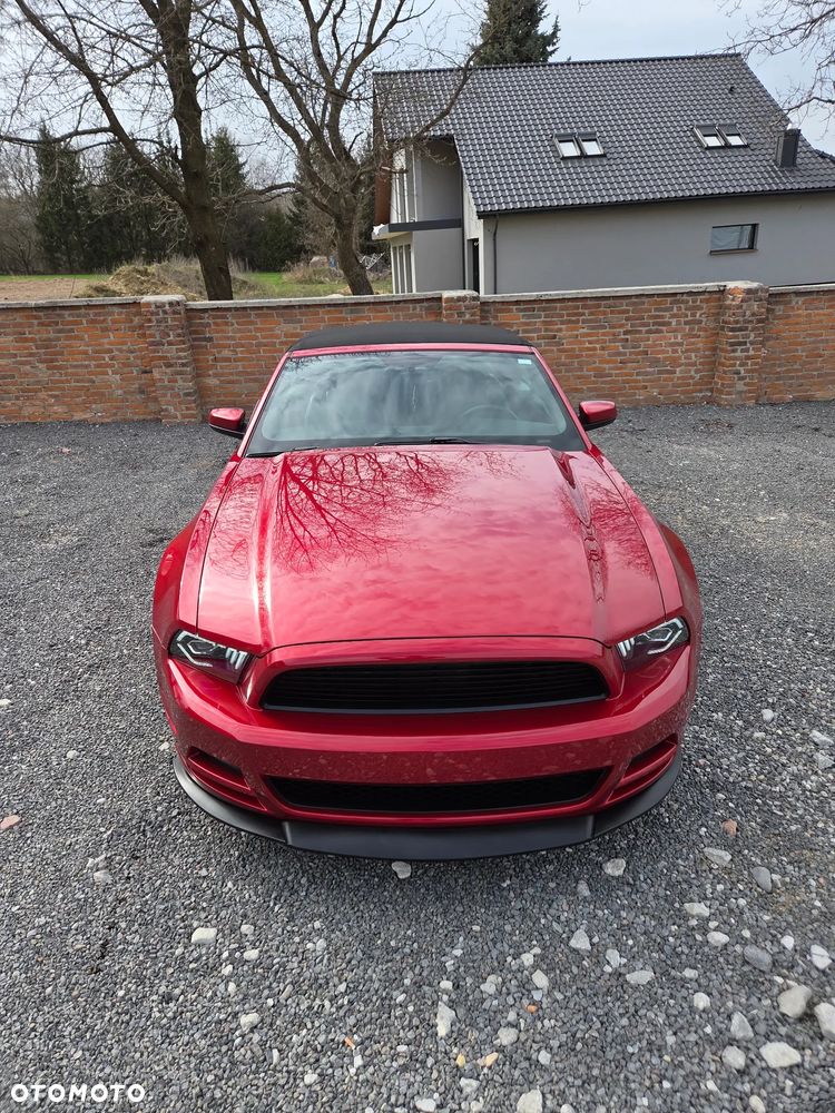 Ford Mustang 3.7 V6 Premium - 29