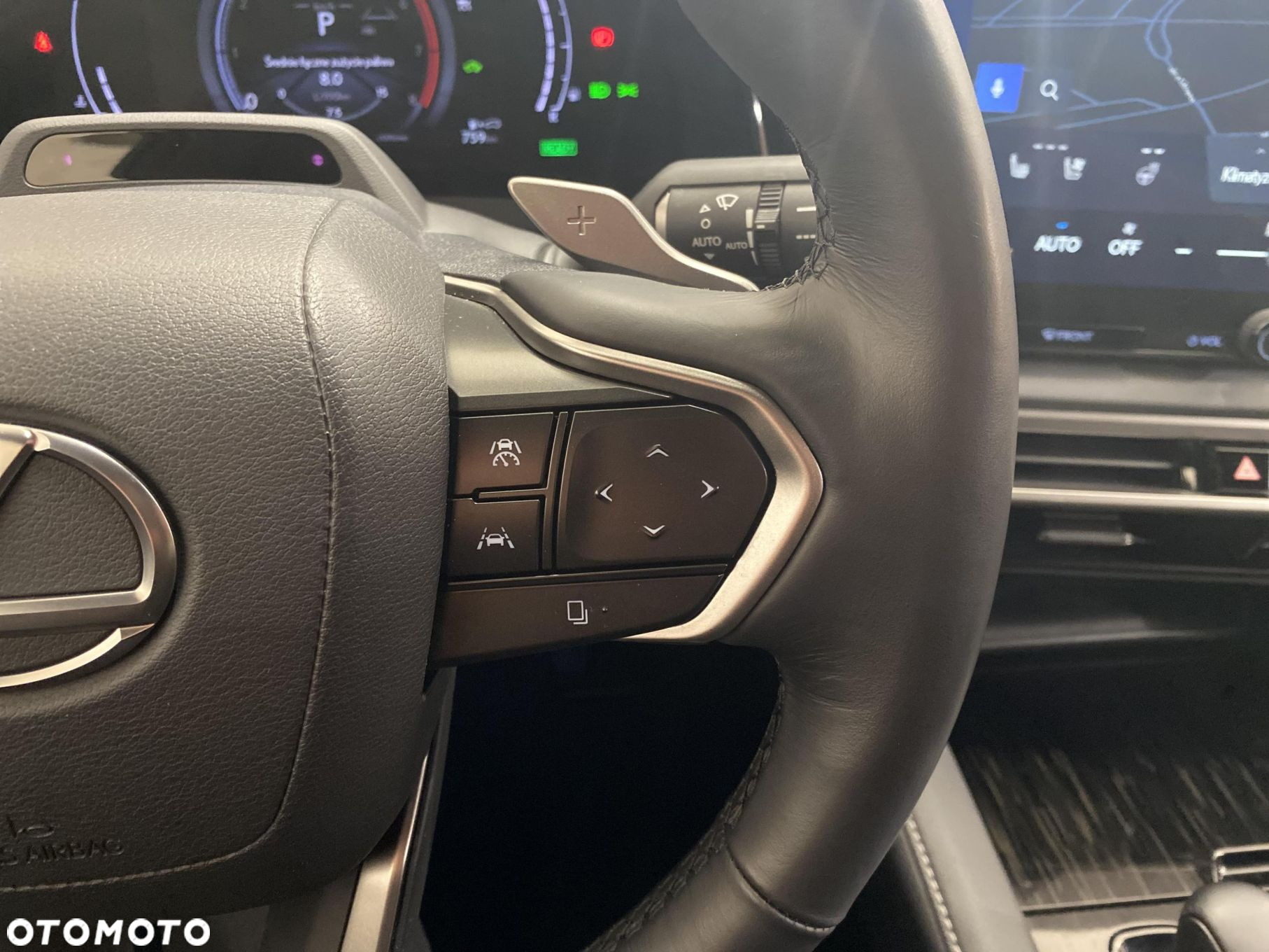 Lexus RX 350h Prestige - 18
