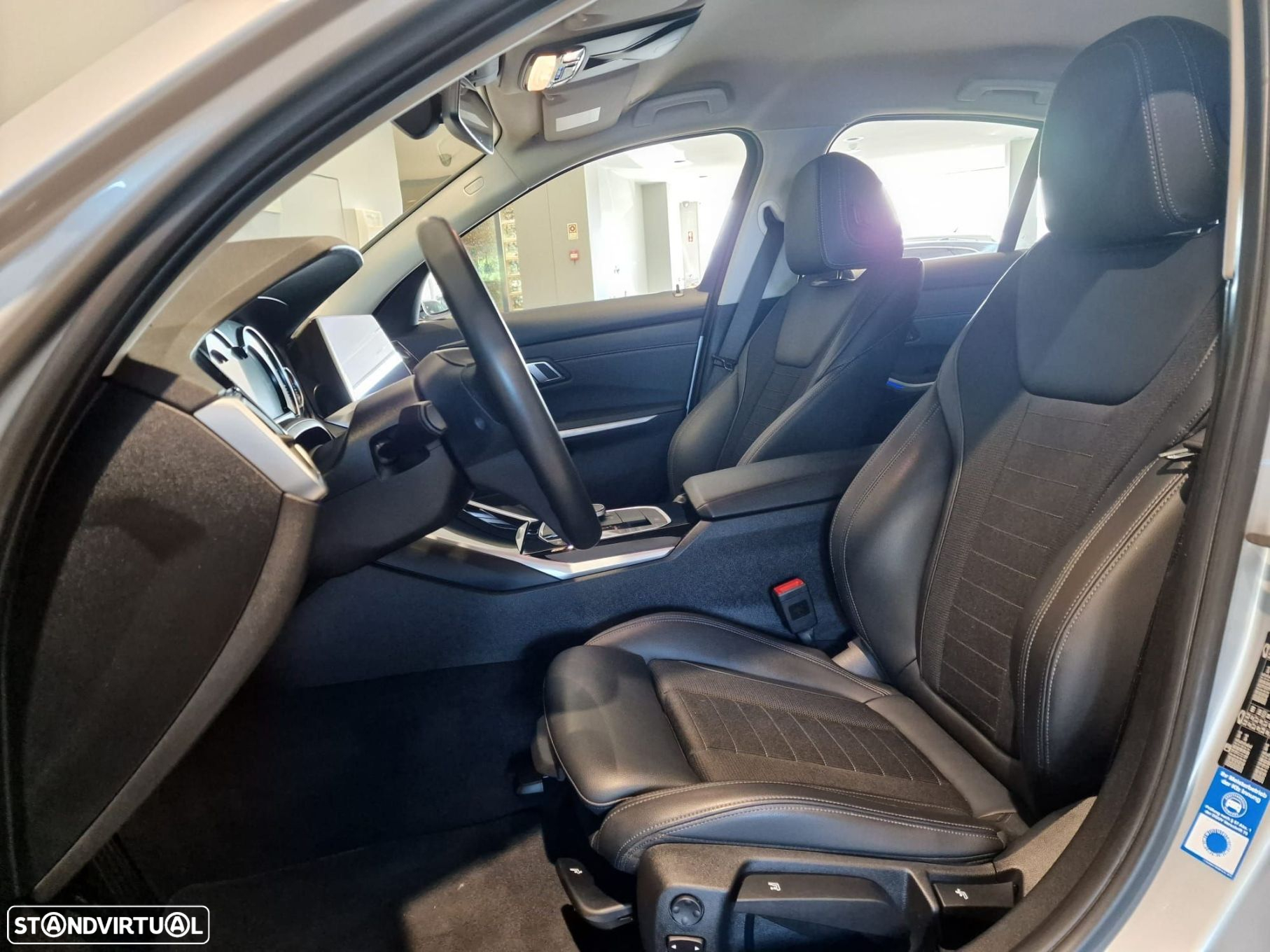 BMW 318 d Line Sport Auto - 13