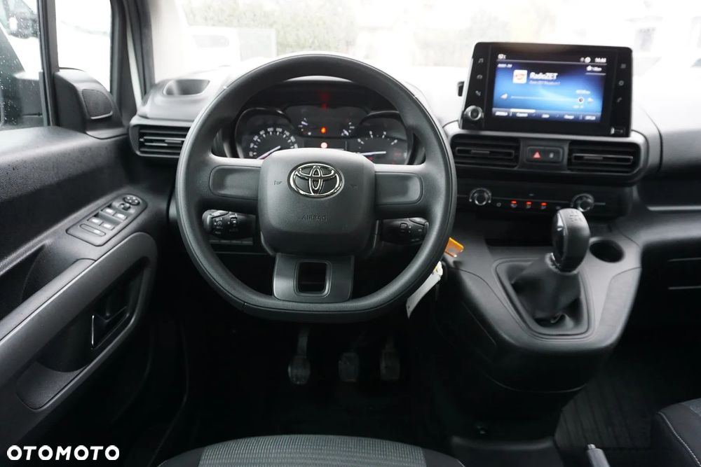 Toyota Proace City Verso 1.5 D-4D Business - 11