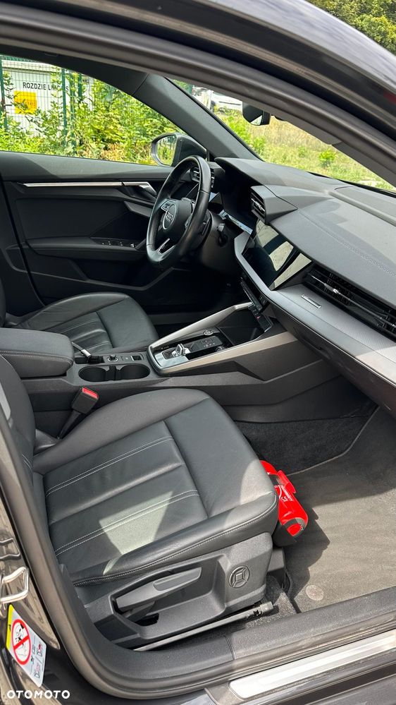 Audi A3 Limousine 35 TFSI mHEV Advanced S tronic - 17