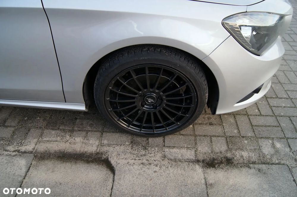 Mercedes-Benz CLA 200 CDI Edition 1 - 31