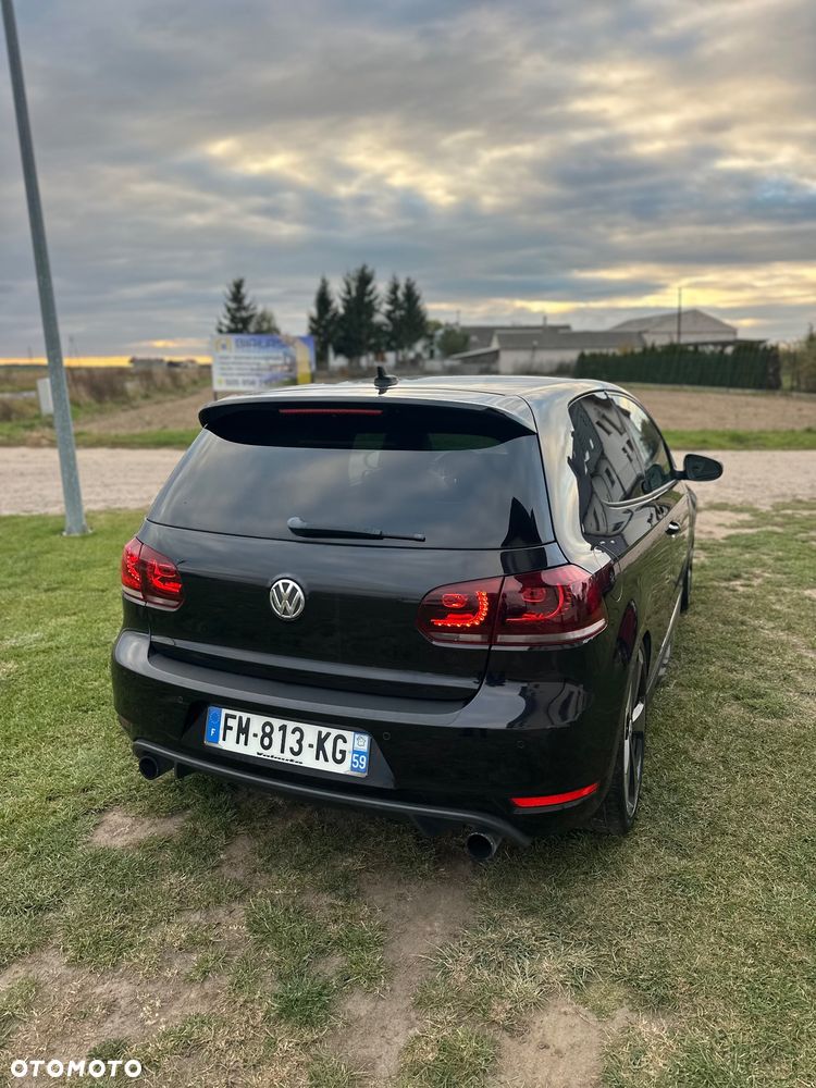 Volkswagen Golf - 7