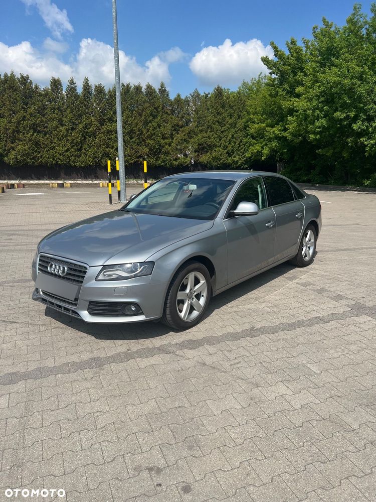 Audi A4 Limousine - 7