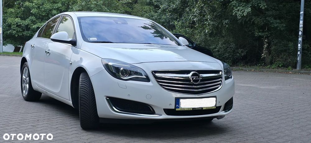 Opel Insignia 1.6 T Cosmo S&S - 4