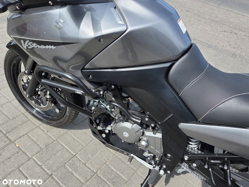Suzuki V-STROM - 28