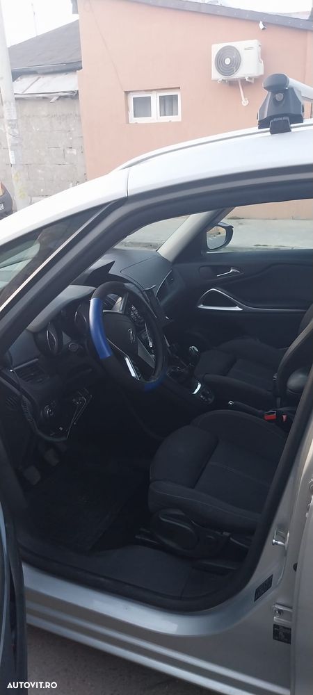 Opel Zafira 2.0 CDTI ECOTEC Start/Stop Edition - 2