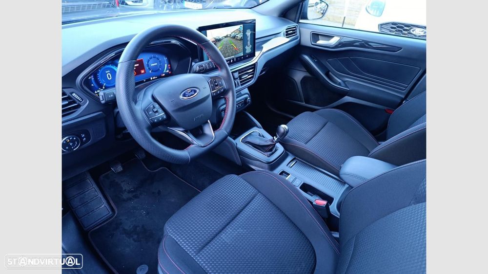 Ford Focus SW 1.0 EcoBoost MHEV ST-Line X - 10