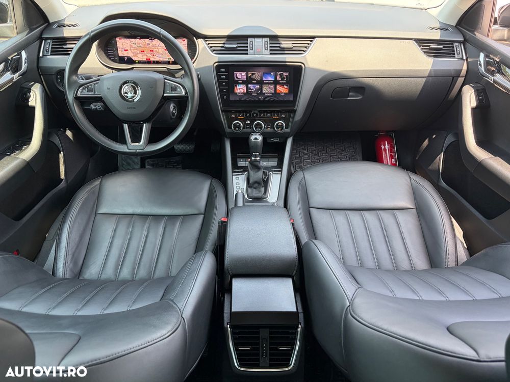 Skoda Octavia 1.6 TDI DSG Style - 6