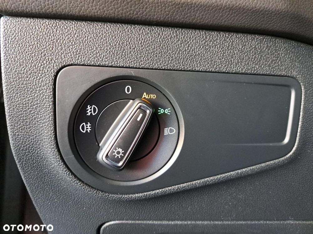 Volkswagen Tiguan - 33