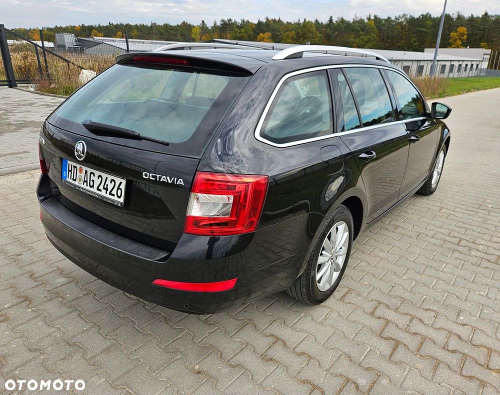 Skoda Octavia 2.0 TDI Edition - 19