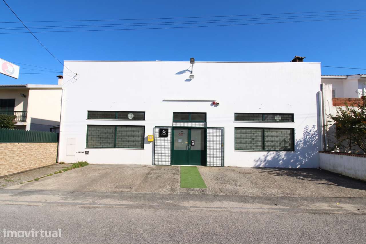 Espaço comercial em Avelãs de Caminho - Grande imagem: 2/21