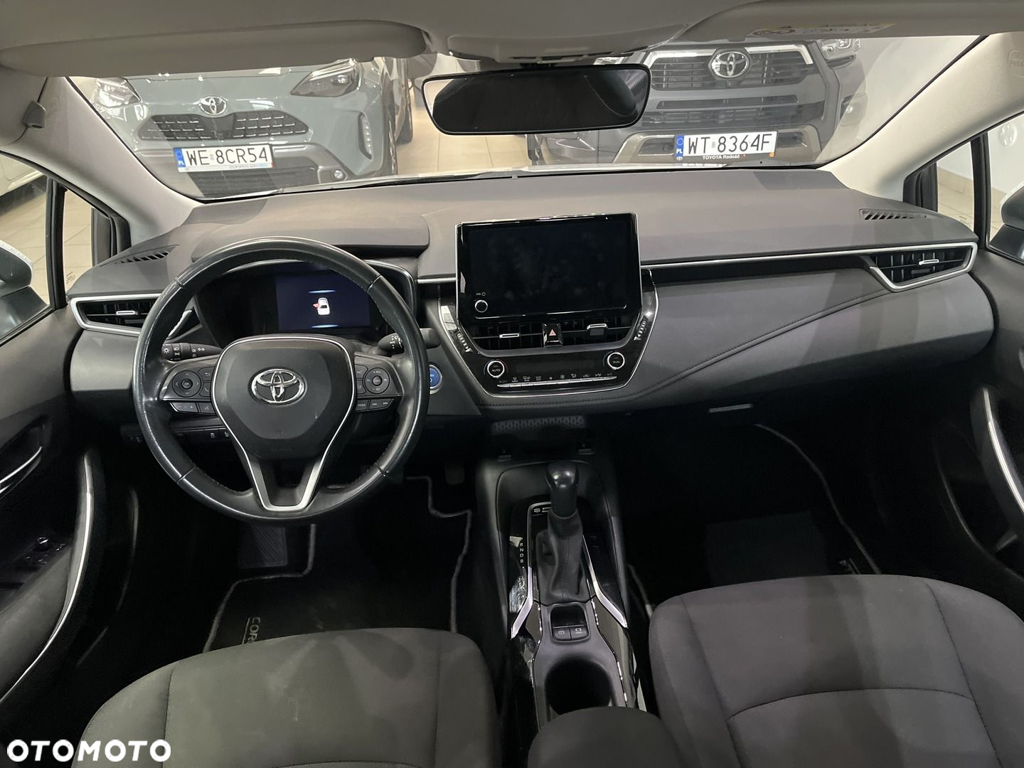 Toyota Corolla - 10