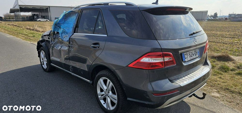 Mercedes-Benz ML - 6