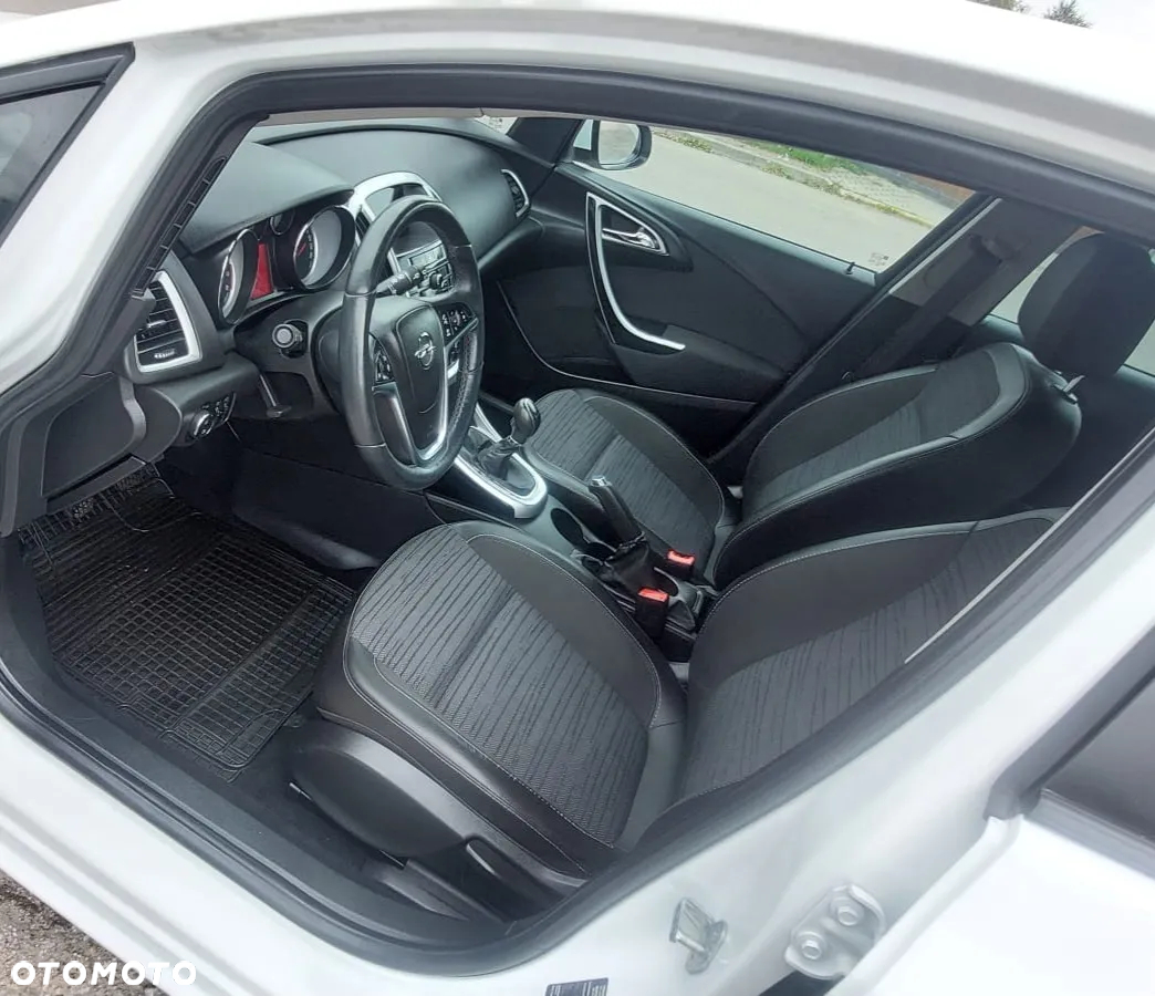 Opel Astra 1.4 Turbo Design Edition - 13