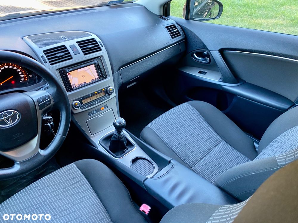 Toyota Avensis 2.0 D-4D PowerBoost Style - 11