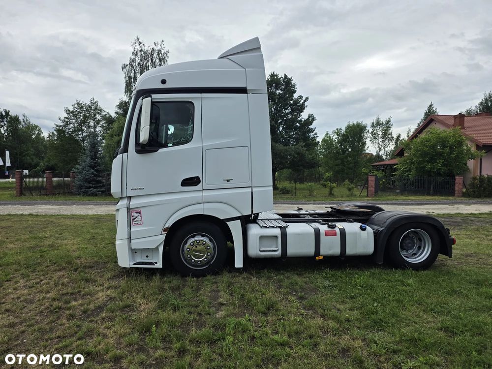 Mercedes-Benz ACTROS - 6
