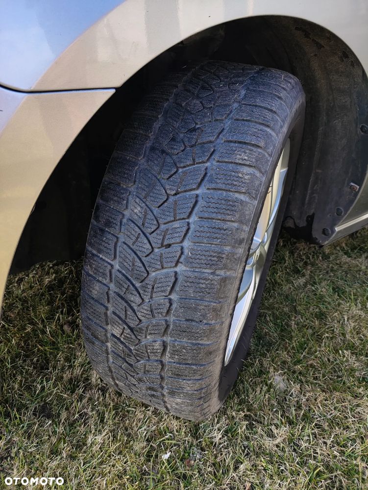 Mazda 5 2.0 CD DPF Exclusive - 7