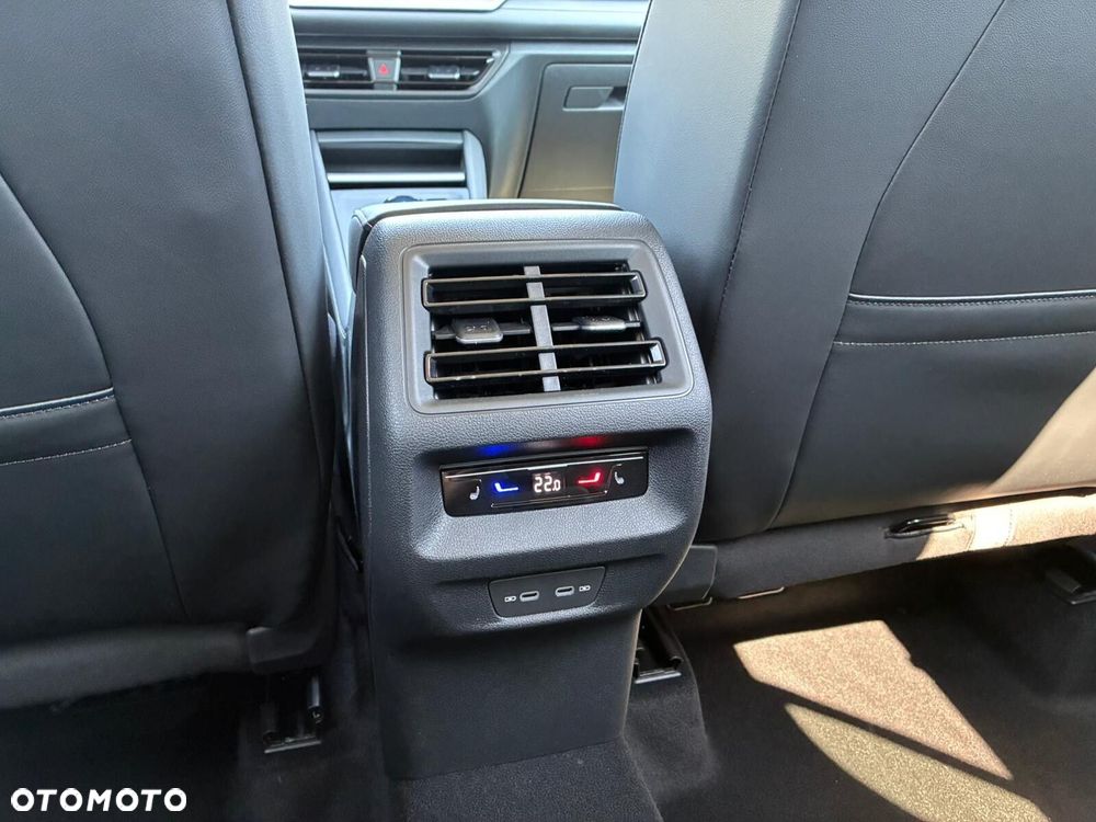 Volkswagen Tayron - 27