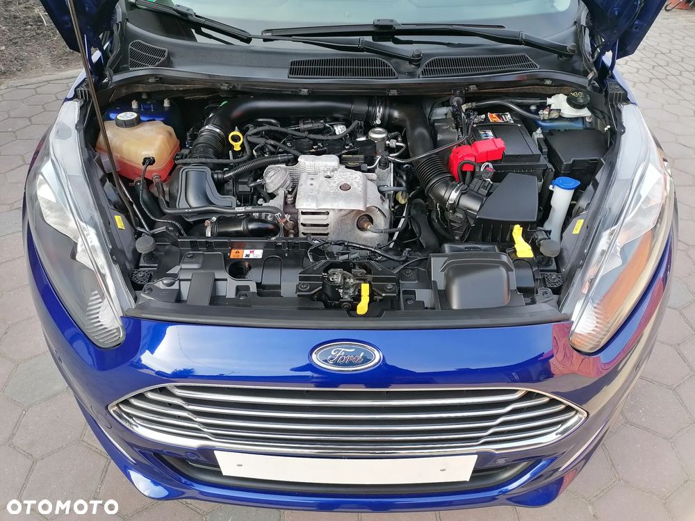 Ford Fiesta - 30