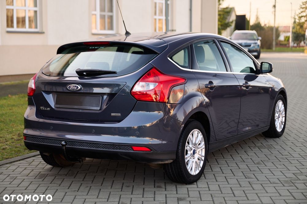 Ford Focus - 12