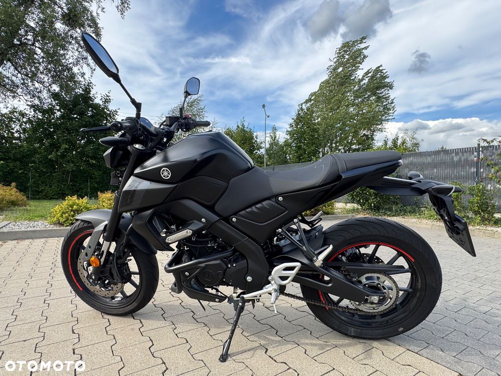 Yamaha MT - 17