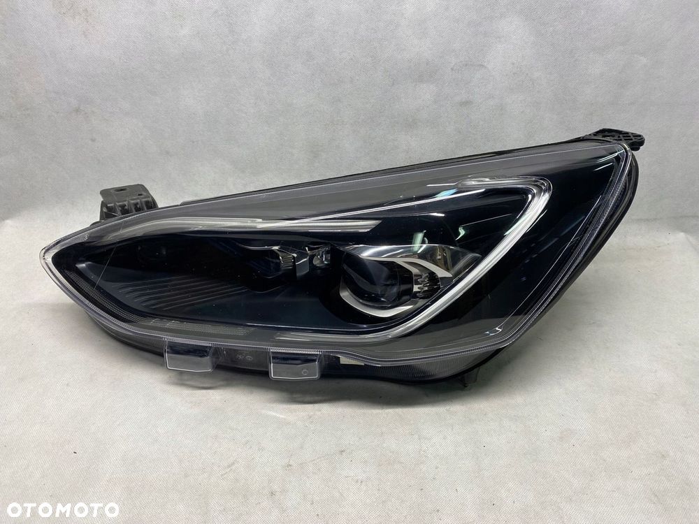 REFLEKTOR LEWY PRZÓD FOCUS MK4 RS, ST XENON LED - 1