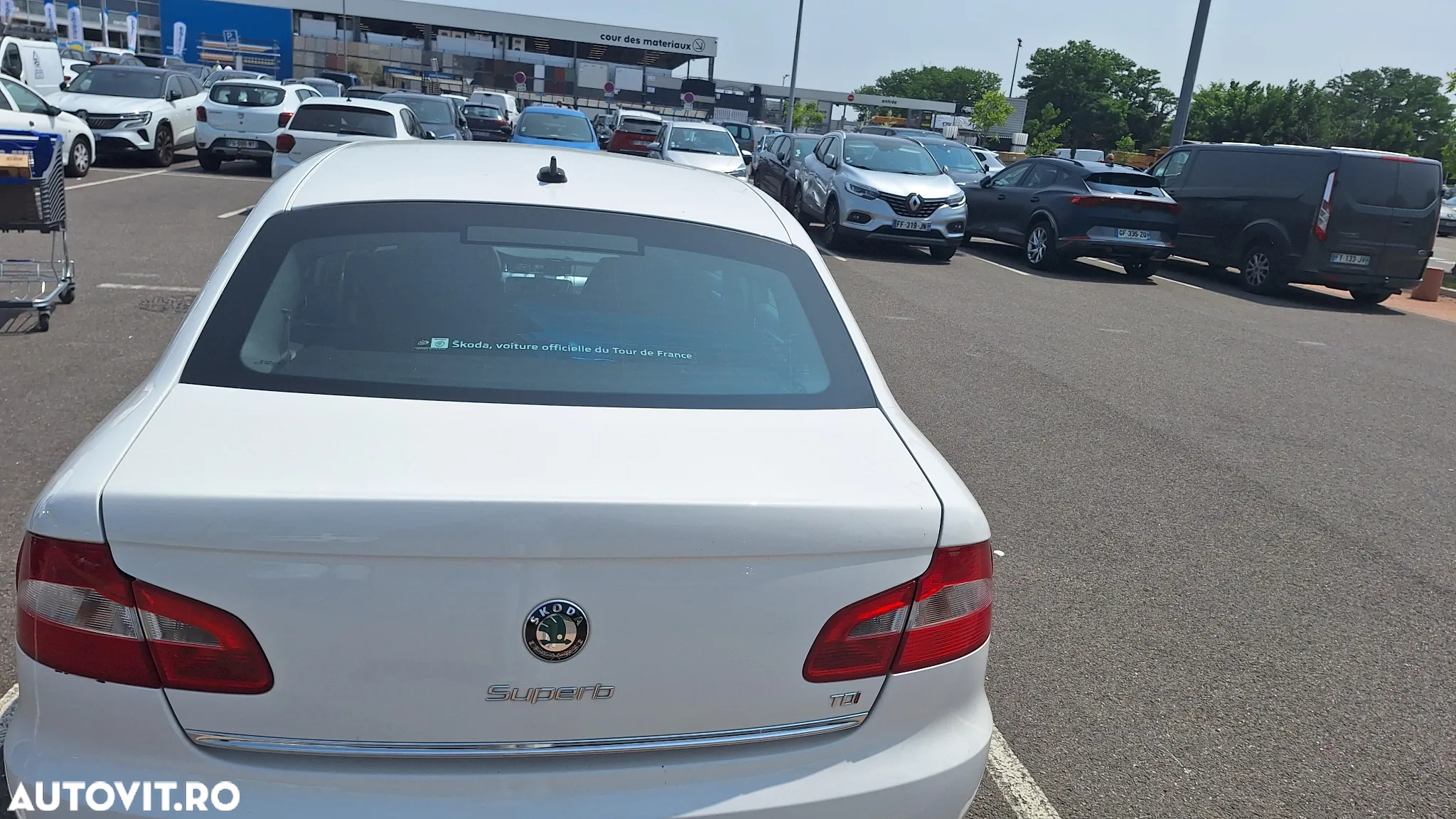 Skoda Superb Combi 2.0 TDI Ambition DSG - 7