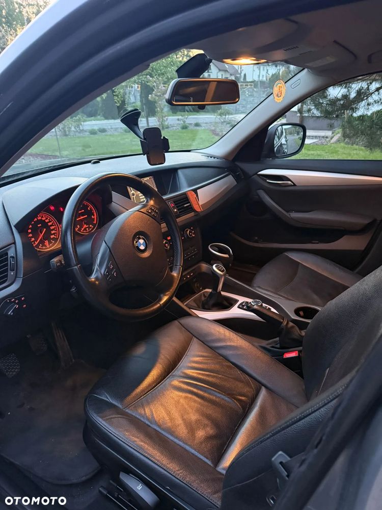 BMW X1 xDrive18d - 3