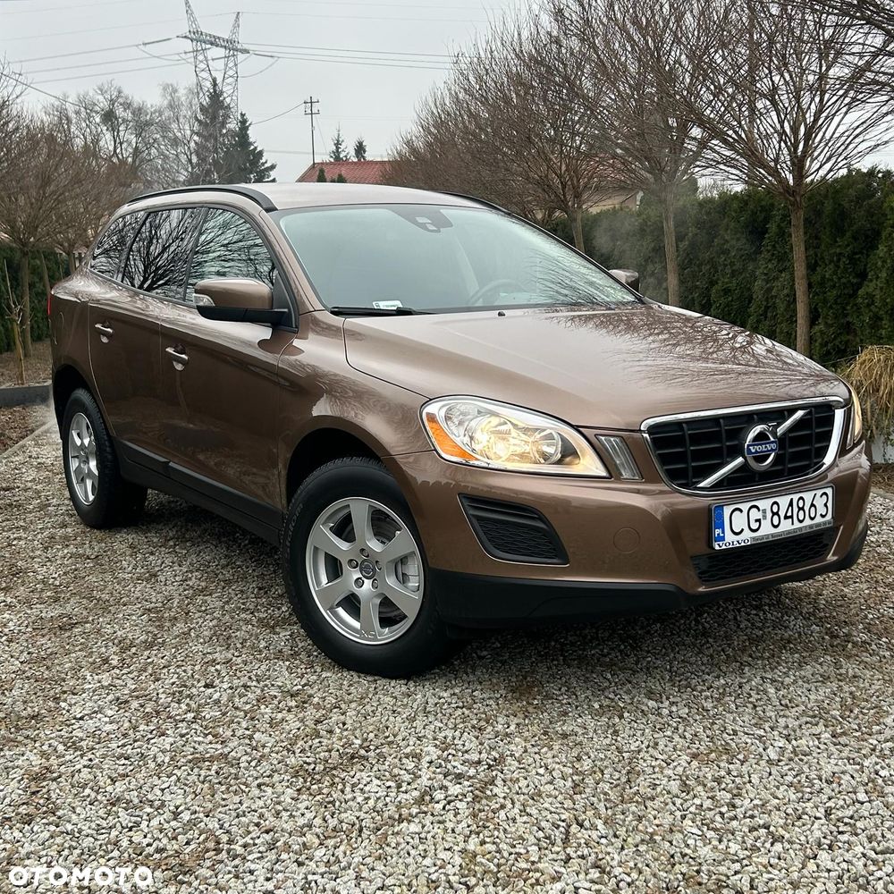 Volvo XC 60 D3 AWD Kinetic - 24