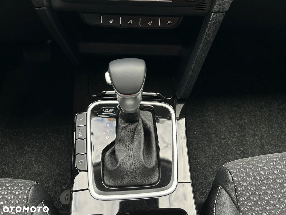 Kia Ceed 1.5 T-GDI L DCT - 11