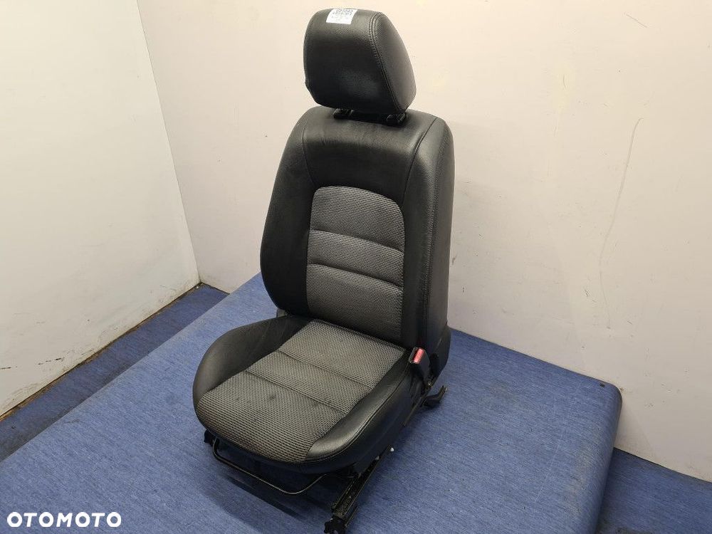 MAZDA 6 FOTEL PASAŻERA. - 6