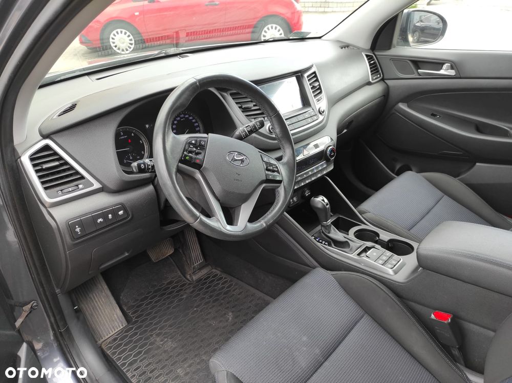 Hyundai Tucson 1.7 CRDI BlueDrive Premium 2WD DCT - 8
