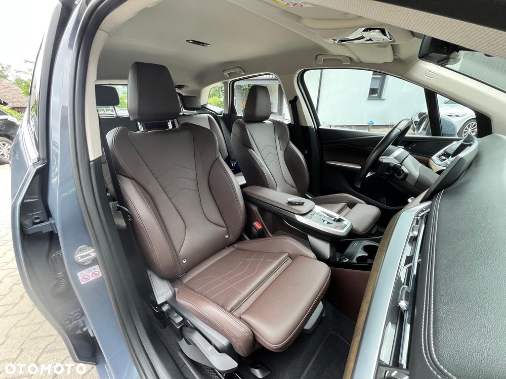 BMW Seria 2 220i mHEV Luxury Line - 13