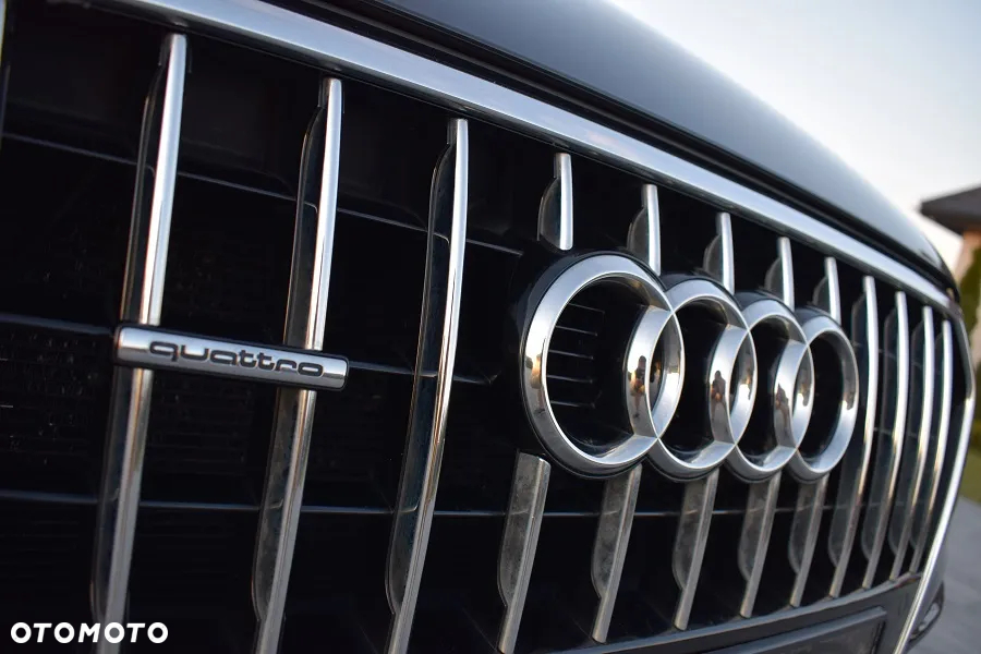 Audi Q3 2.0 TDI Quattro S tronic - 28