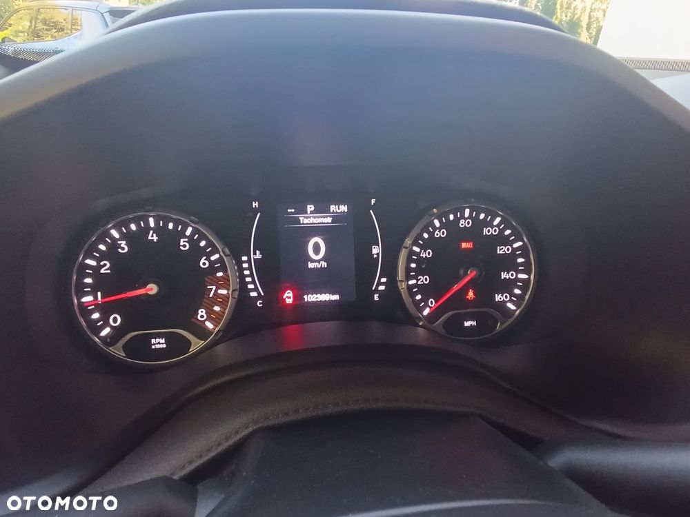 Jeep Renegade - 24