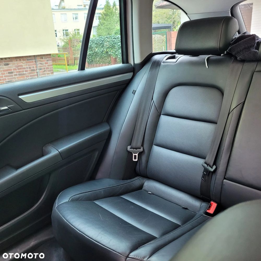 Skoda Superb 2.0 TDI 4x4 Platinum Outdoor DSG - 8