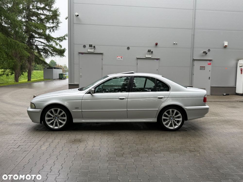 BMW Seria 5 - 8