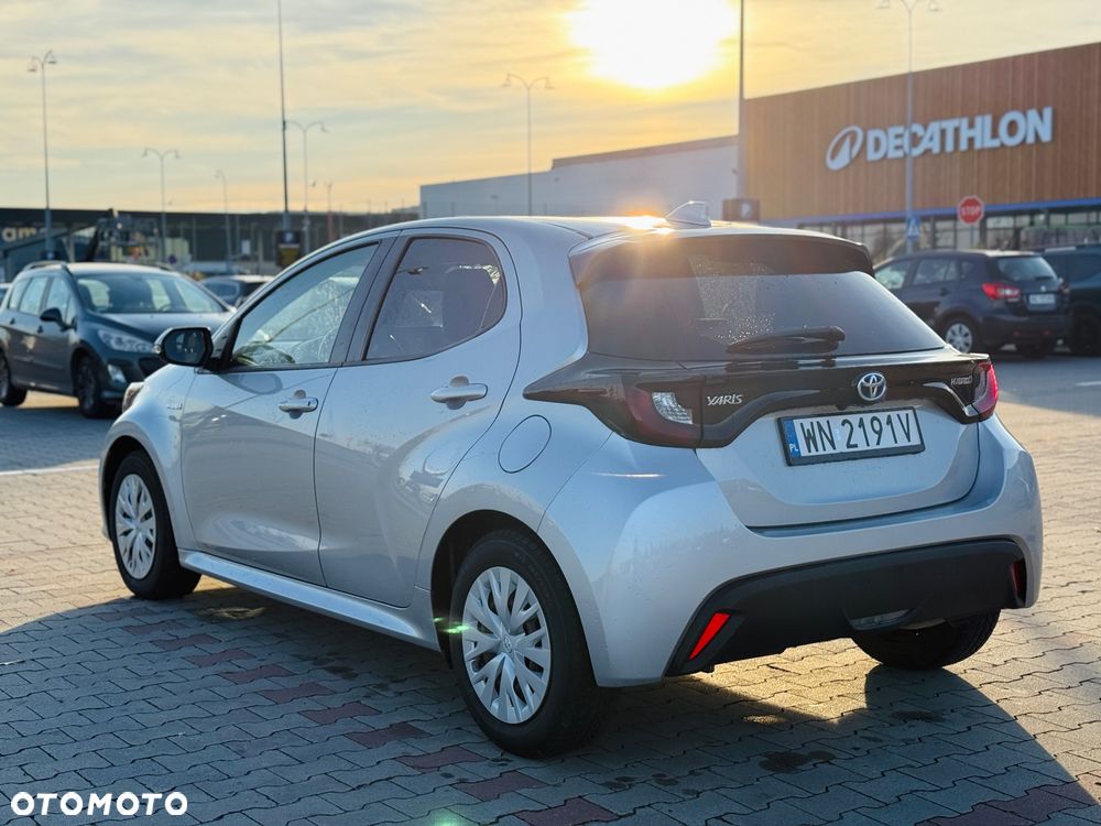 Toyota Yaris - 6